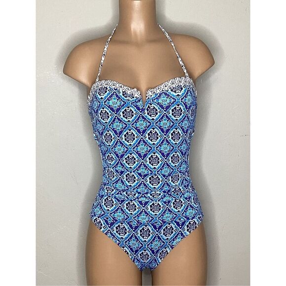 New. Tommy Bahama V-Wire blue tile swimsuit. Size 4. Retails $148 - Picture 2 of 11